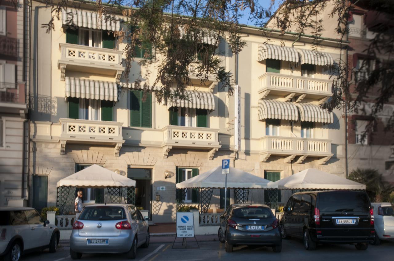 Hotel Valdinievole Lido di Camaiore Eksteriør bilde