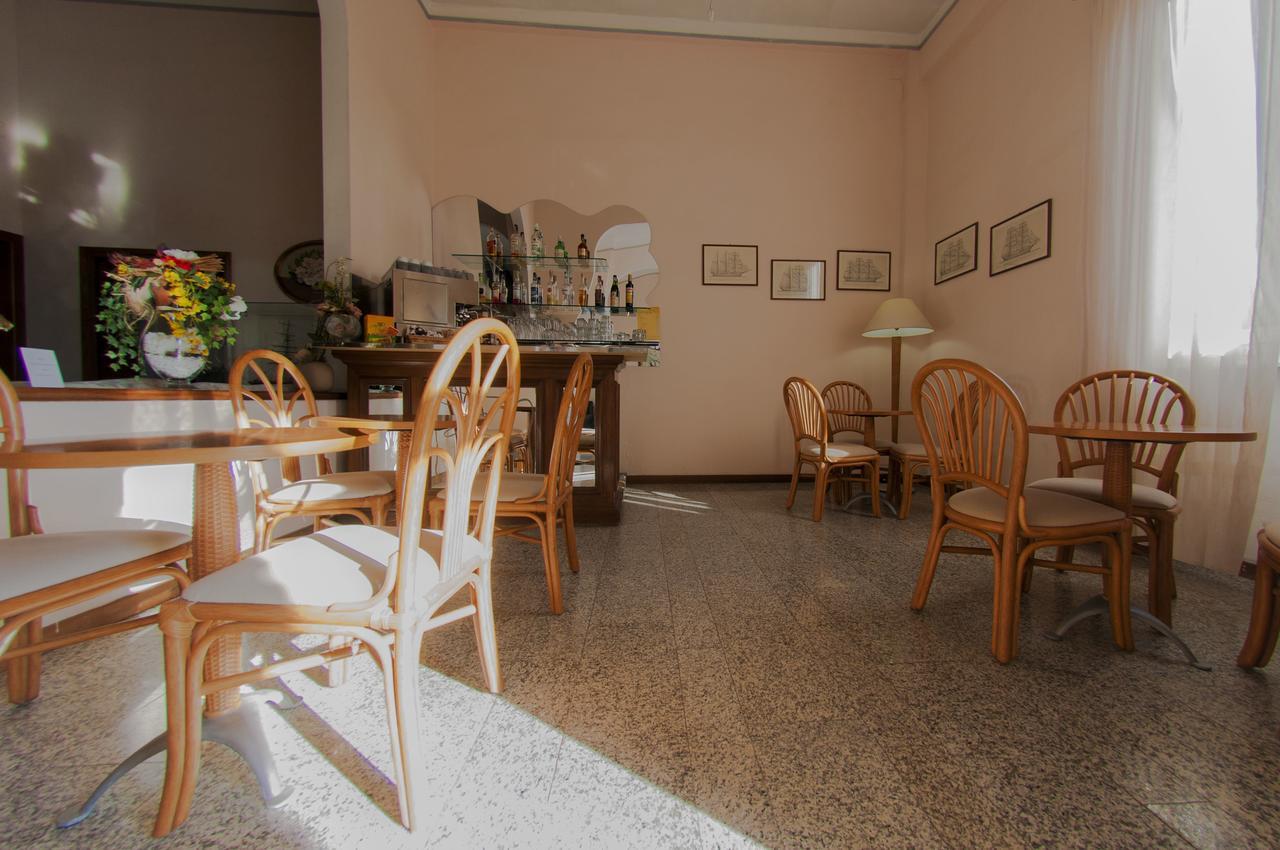 Hotel Valdinievole Lido di Camaiore Eksteriør bilde