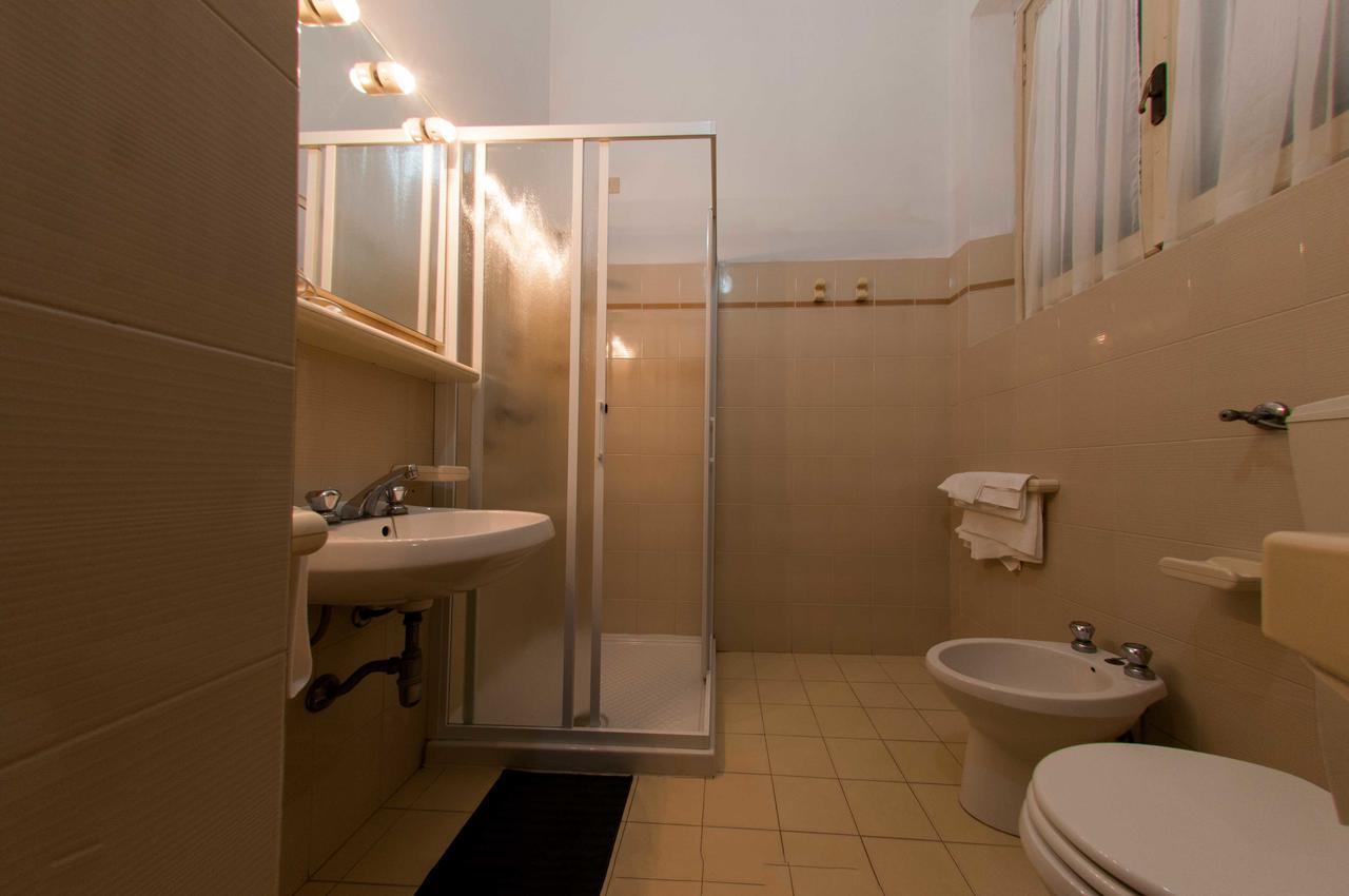 Hotel Valdinievole Lido di Camaiore Eksteriør bilde